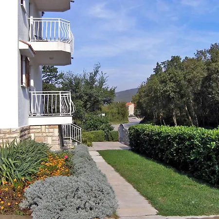 Fuma-5 By Interhome Lägenhet Jadranovo